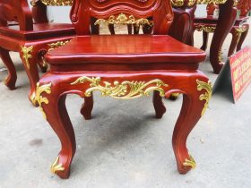 Bộ bàn ăn hoàng gia 1m8x90 6 ghế louis gỗ gõ đỏ dát vàng (Anh Đăng, Thái Nguyên) 21 hệ chân ghế hơi hướng tân cổ điển