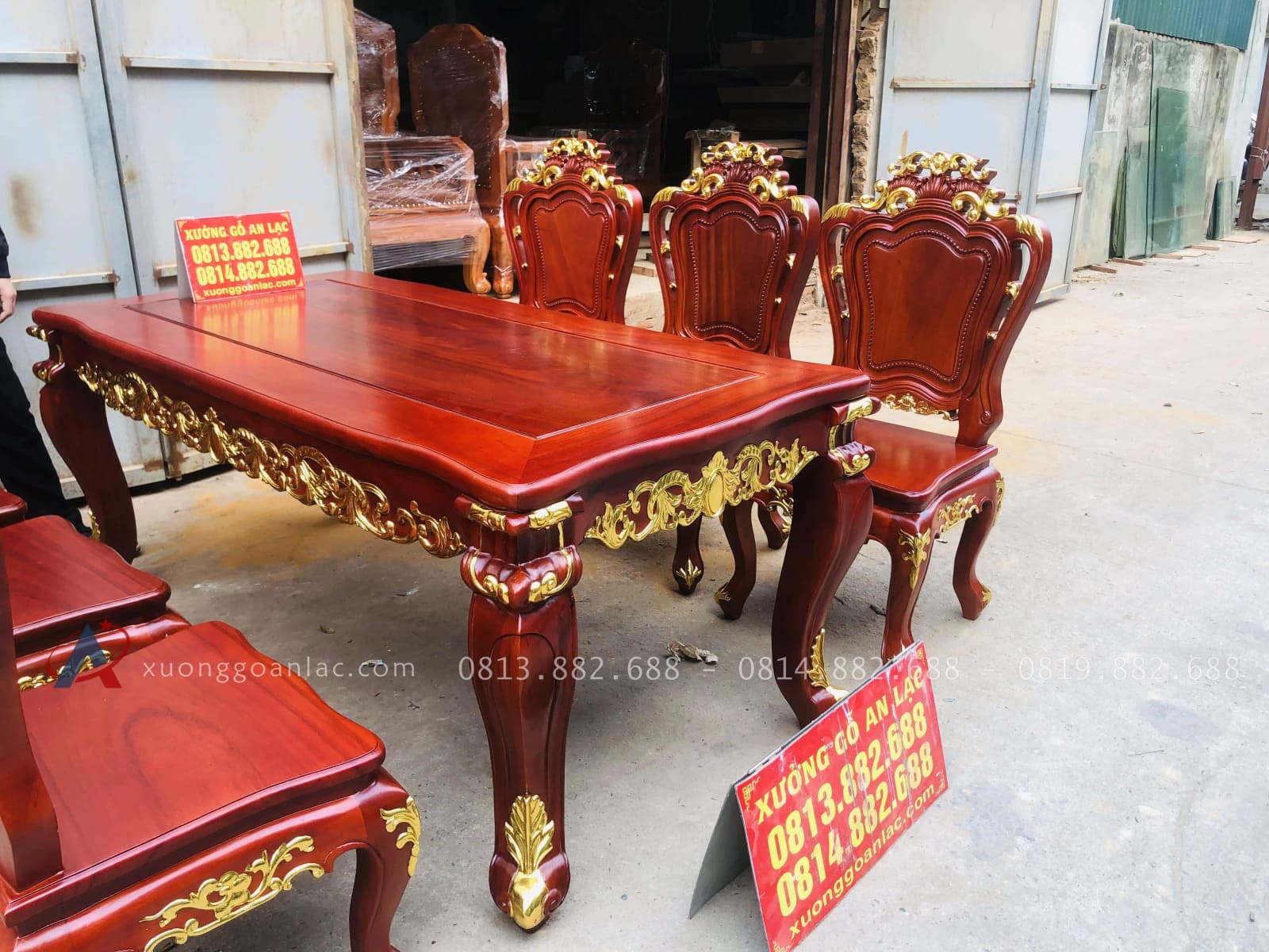 Bộ bàn ăn hoàng gia 1m8x90 6 ghế louis gỗ gõ đỏ dát vàng (Anh Đăng, Thái Nguyên) 26 bàn ăn khung tranh chân cách điệu