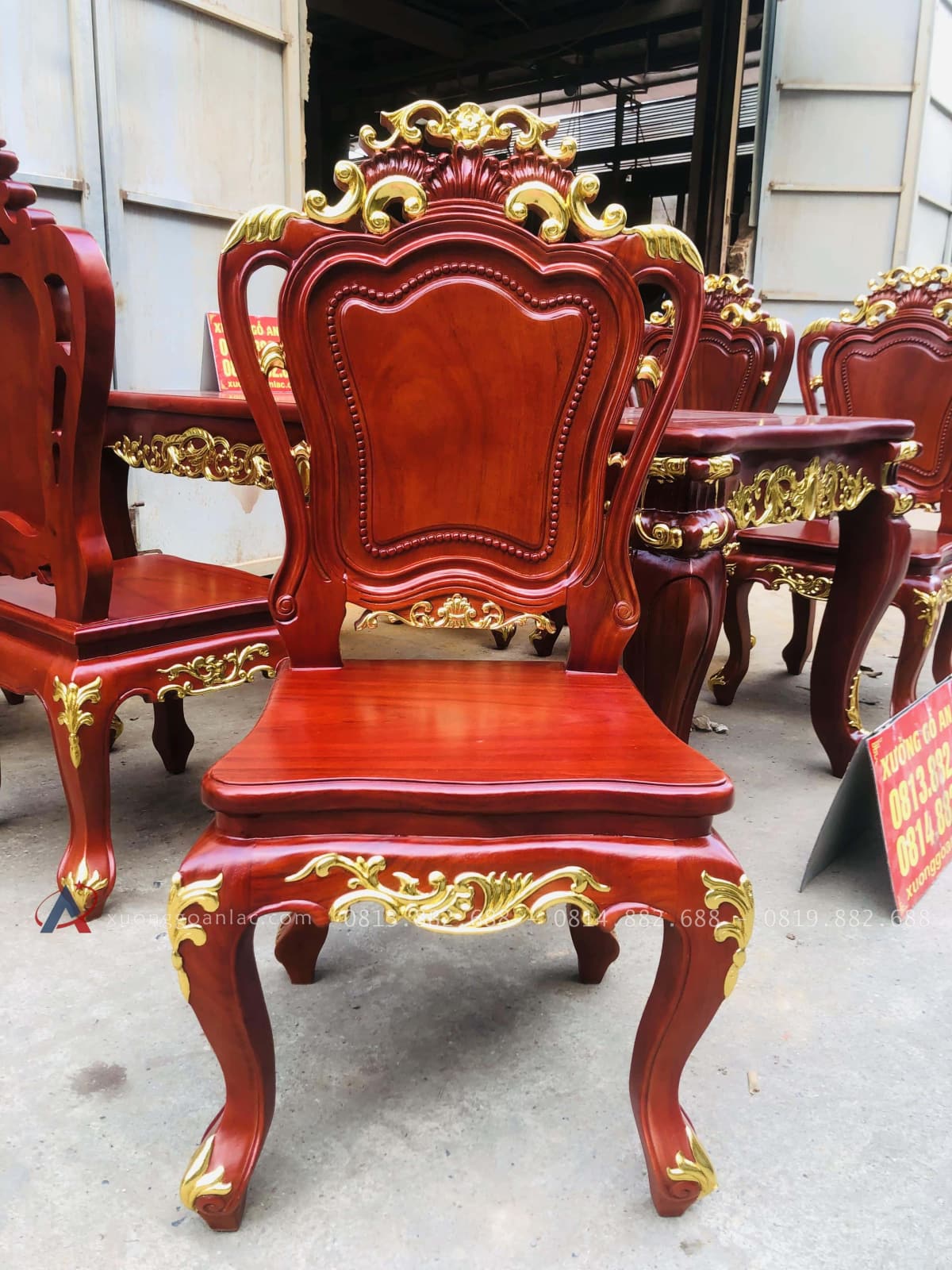 Bộ bàn ăn hoàng gia 1m8x90 6 ghế louis gỗ gõ đỏ dát vàng (Anh Đăng, Thái Nguyên) 28 mẫu ghế louis hoàng gia dát vàng