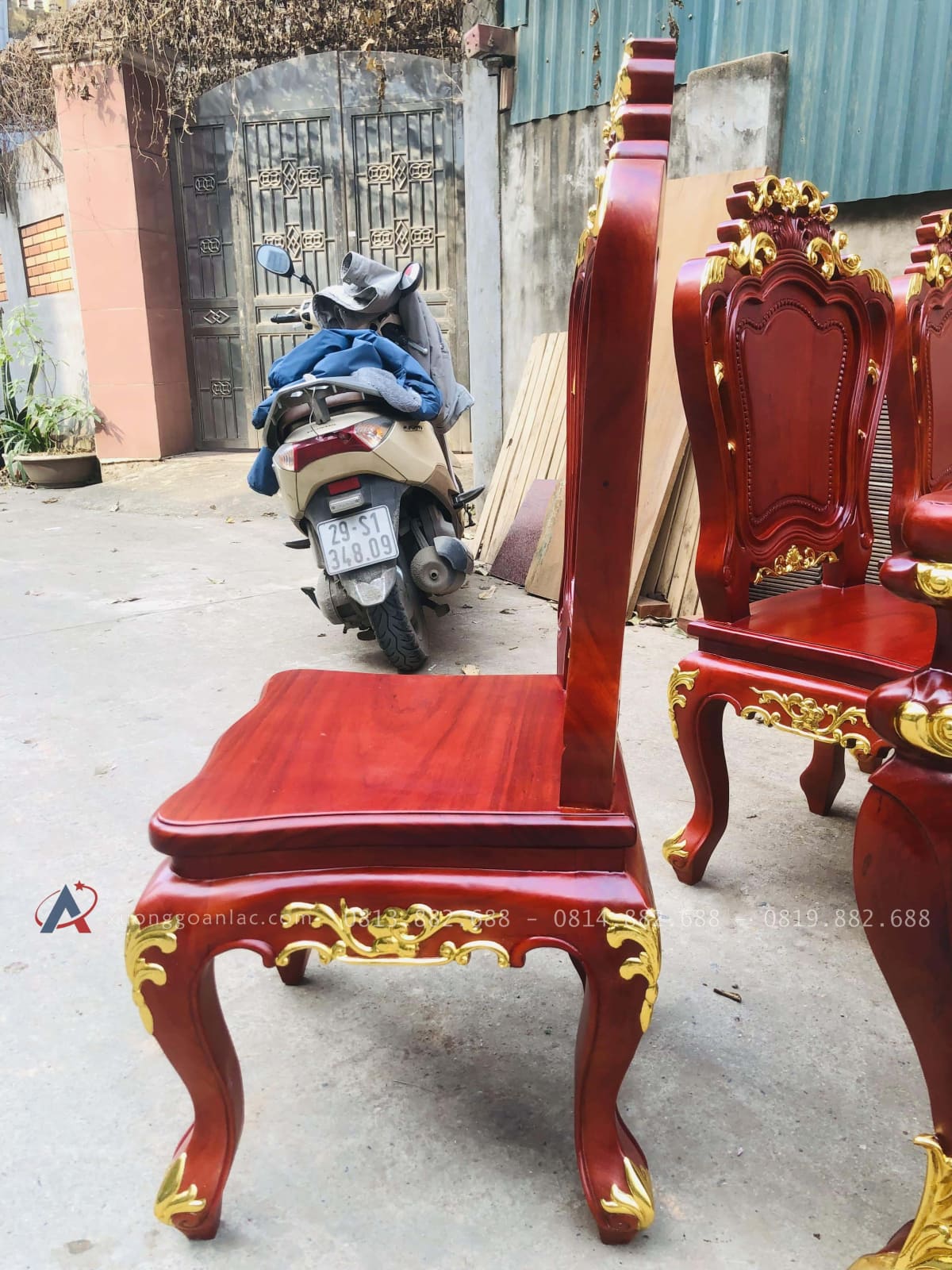 Bộ bàn ăn hoàng gia 1m8x90 6 ghế louis gỗ gõ đỏ dát vàng (Anh Đăng, Thái Nguyên) 30 vách ghế dày dặn có độ ôm cong nhẹ