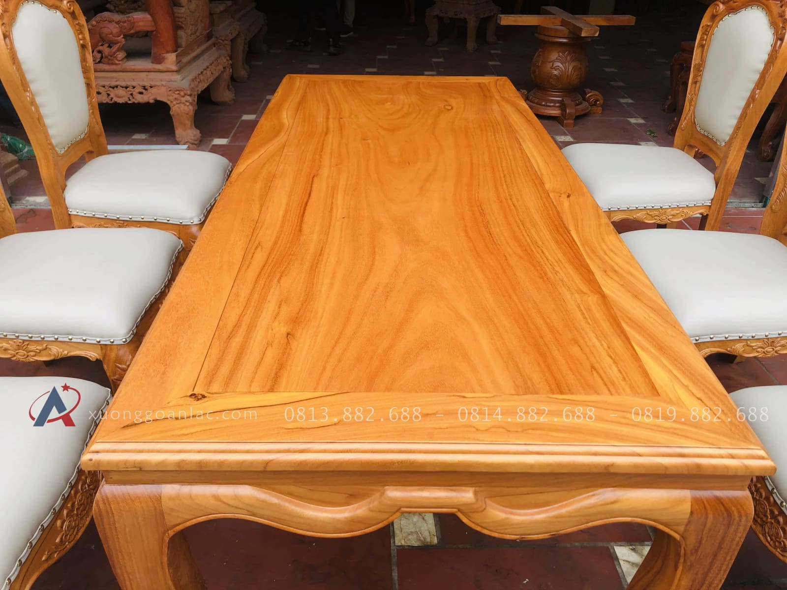 Bộ bàn ăn louis 6 ghế hoàng gia bọc đệm cao cấp (Chị Lan, An Giang) 24 Thiết kế mặt khung tranh ván liền