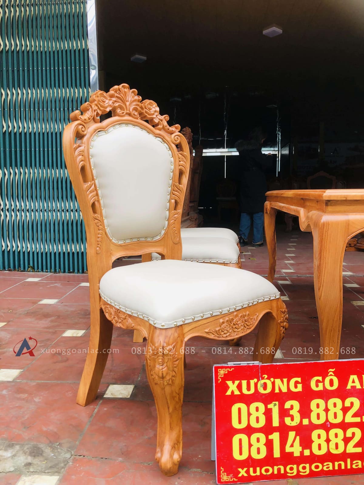 Bộ bàn ăn louis 6 ghế hoàng gia bọc đệm cao cấp (Chị Lan, An Giang) 27 mẫu ghế louis hoa lá tây