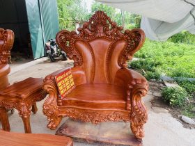 Bộ bàn ghế hoàng gia nguyên khối 6 món gỗ hương đá siêu vip (Anh Đông - Sóc Sơn ) 32 ghế đơn louis hoàng gia gỗ hương đá