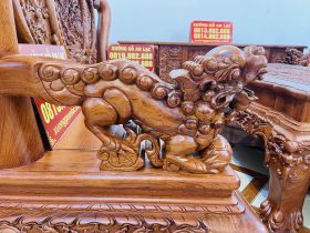 Tay nghê đặc nguyên khối