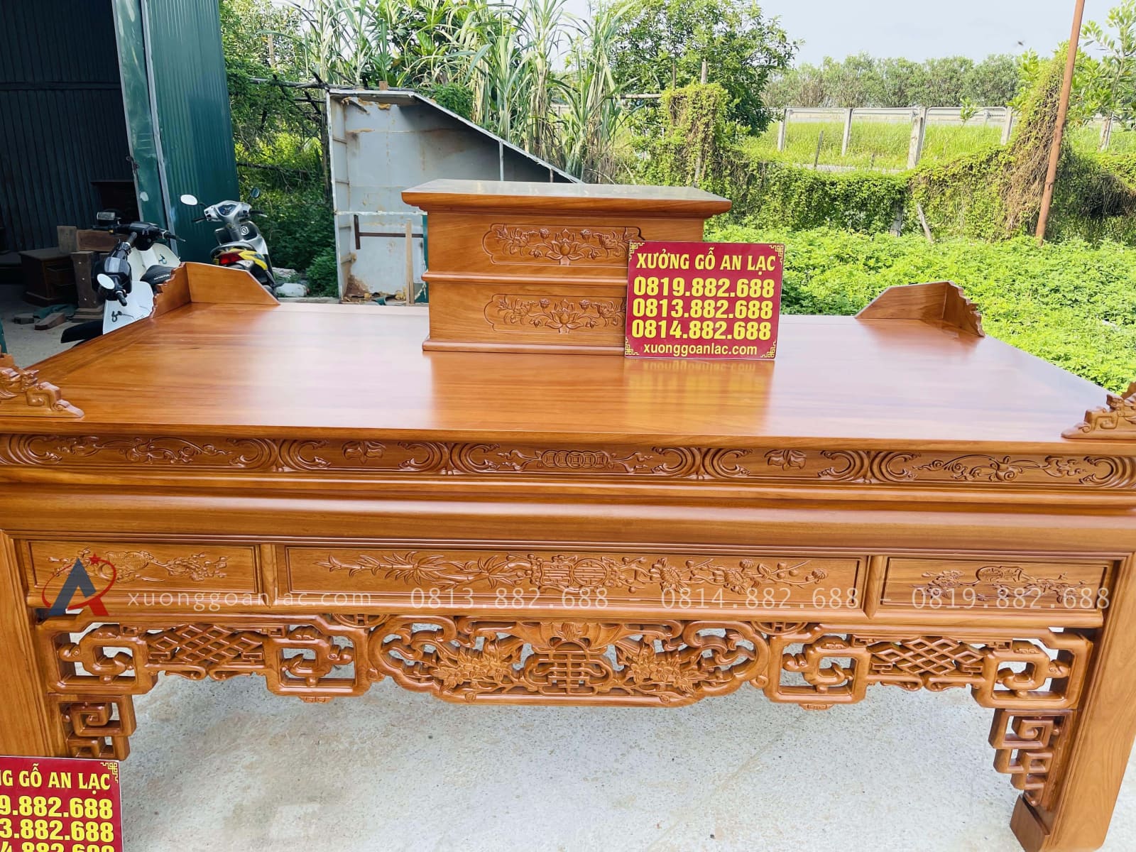 Án gian nhị cấp dơi ngũ phúc 2m57 gỗ gõ đỏ chân 14 giao Quảng Trị 29 mặt trước của mẫu án gian