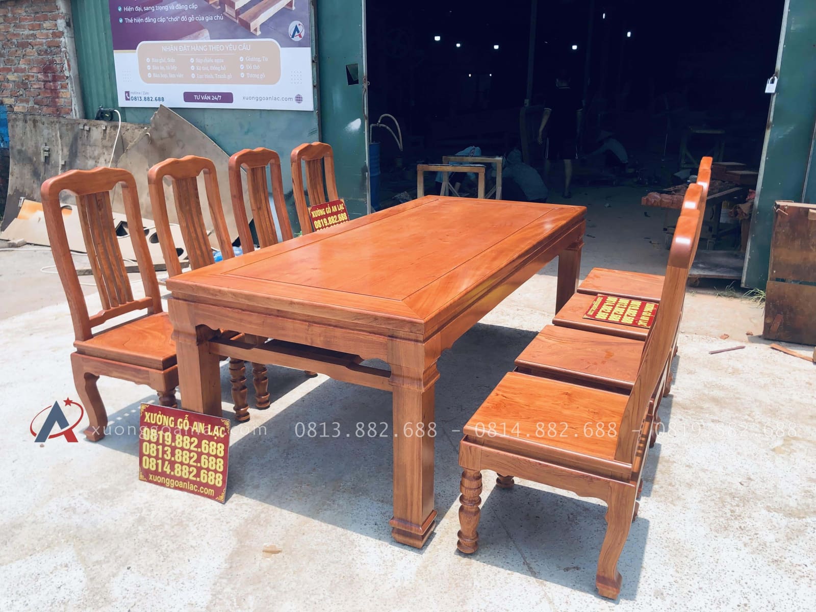 Bộ bàn ăn chữ nhật 8 ghế chữ lan gỗ hương đá (Anh Tùng Anh, Thái Nguyên) 23 bộ bàn ăn chữ nhật 8 ghế rộng rãi