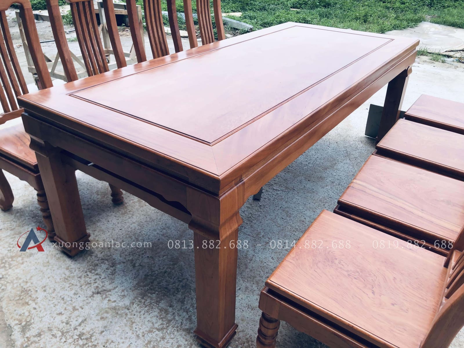 Bộ bàn ăn chữ nhật 8 ghế chữ lan gỗ hương đá (Anh Tùng Anh, Thái Nguyên) 25 bàn ăn chữ nhật gỗ hương đá