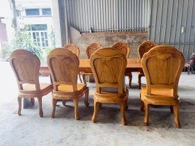 Bộ bàn ăn nguyên khối 8 ghế hoa cúc gỗ gõ đỏ hàng vip (Chú Thế, Bình Phước) 15 bộ bàn ăn gỗ gõ hàng cao cấp