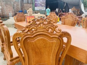 Bộ bàn ăn nguyên khối chữ nhật 8 ghế louis gỗ gõ đỏ hàng vip (Anh Khởi, Tp. Hồ Chí Minh) 23 chương ghế đục hoa lá tây