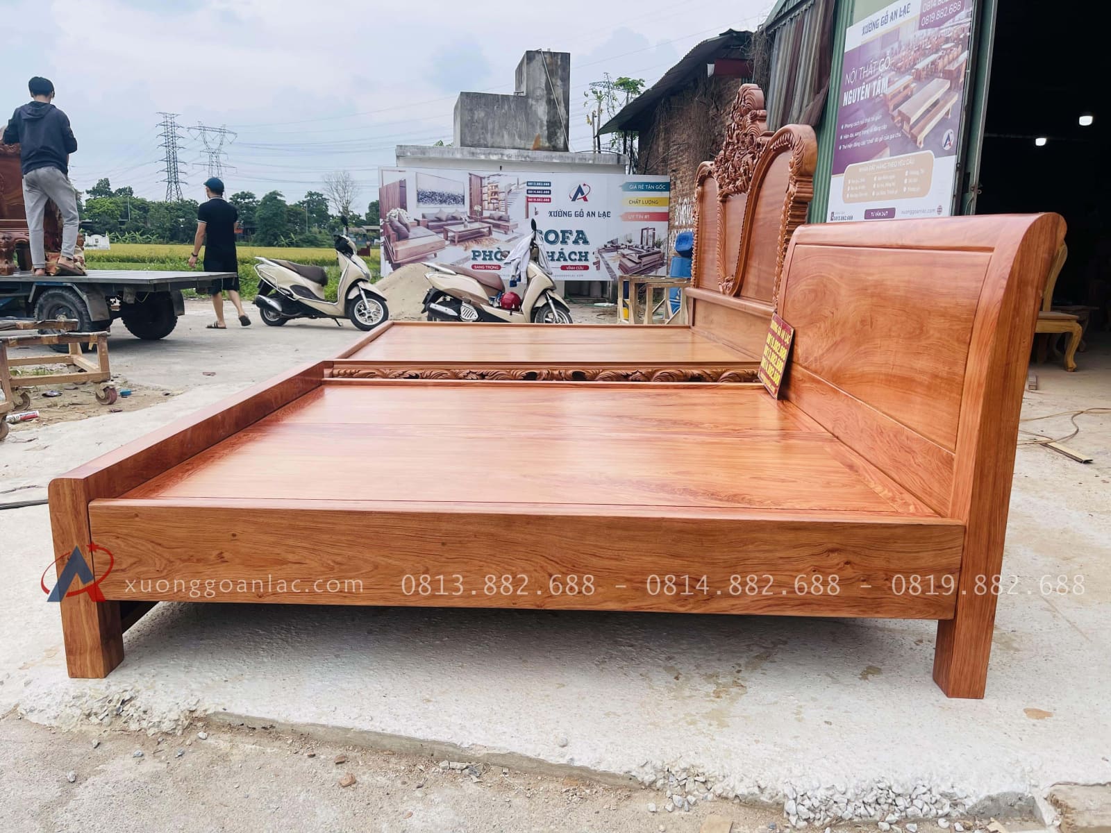 Giường 2m x 2m2 trơn hoàn thiện màu Hương sáng 16 giường ngủ hiện đại
