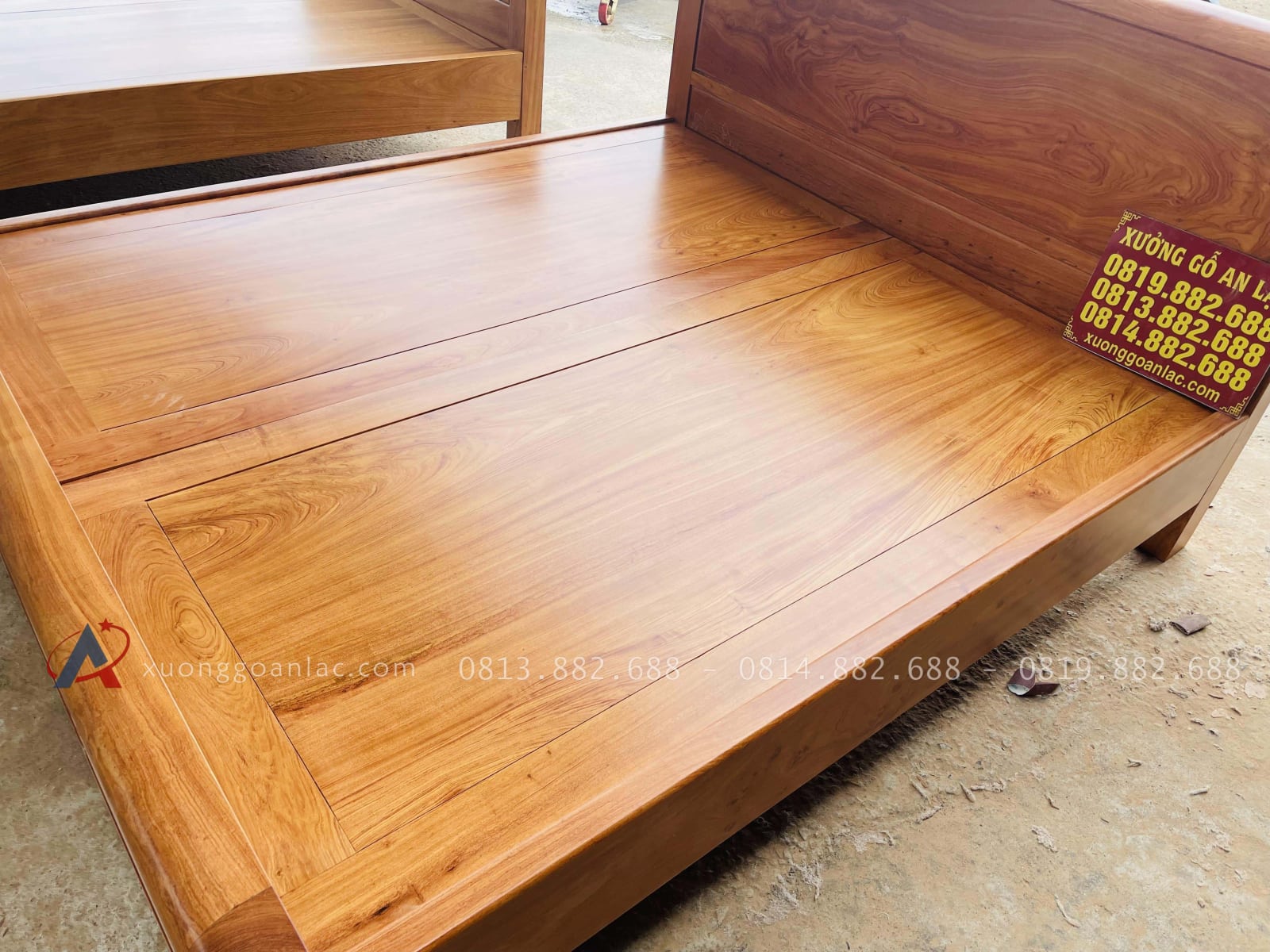 Giường trơn gỗ Hương dát phản 180x200cm 24 khung thành giường dày 5p