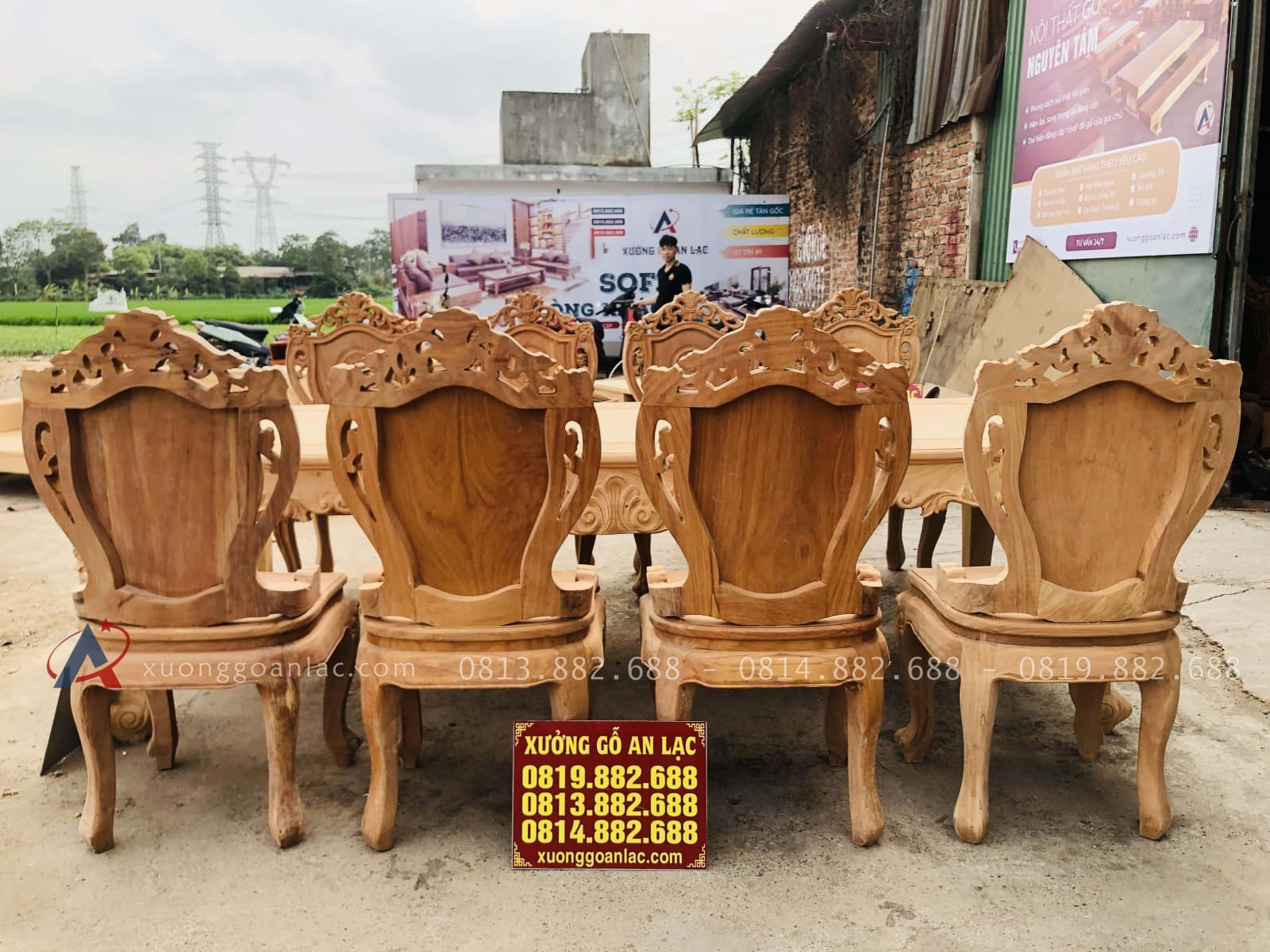 Bộ bàn ăn hoàng gia 8 ghế louis có tay gỗ gõ đỏ cao cấp (Chị Linh, Điện Biên) 19 bộ bàn ăn gỗ gõ đỏ cao cấp đục 1 mặt