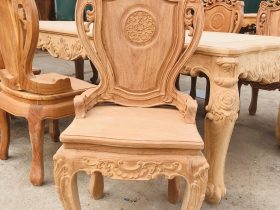 Bộ bàn ăn hoàng gia 8 ghế louis có tay gỗ gõ đỏ cao cấp (Chị Linh, Điện Biên) 17 ghế louis gỗ gõ đỏ