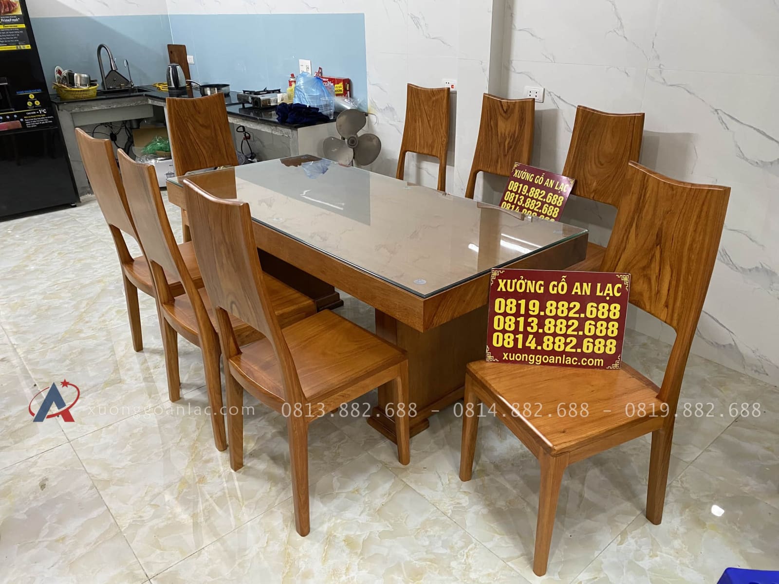 Bộ bàn ăn nguyên khối chữ nhật 8 ghế hiện đại gỗ gõ đỏ siêu vip (Anh Tùng, Thanh Hóa) 29 bàn ăn 8 ghế phong cách hiện đại