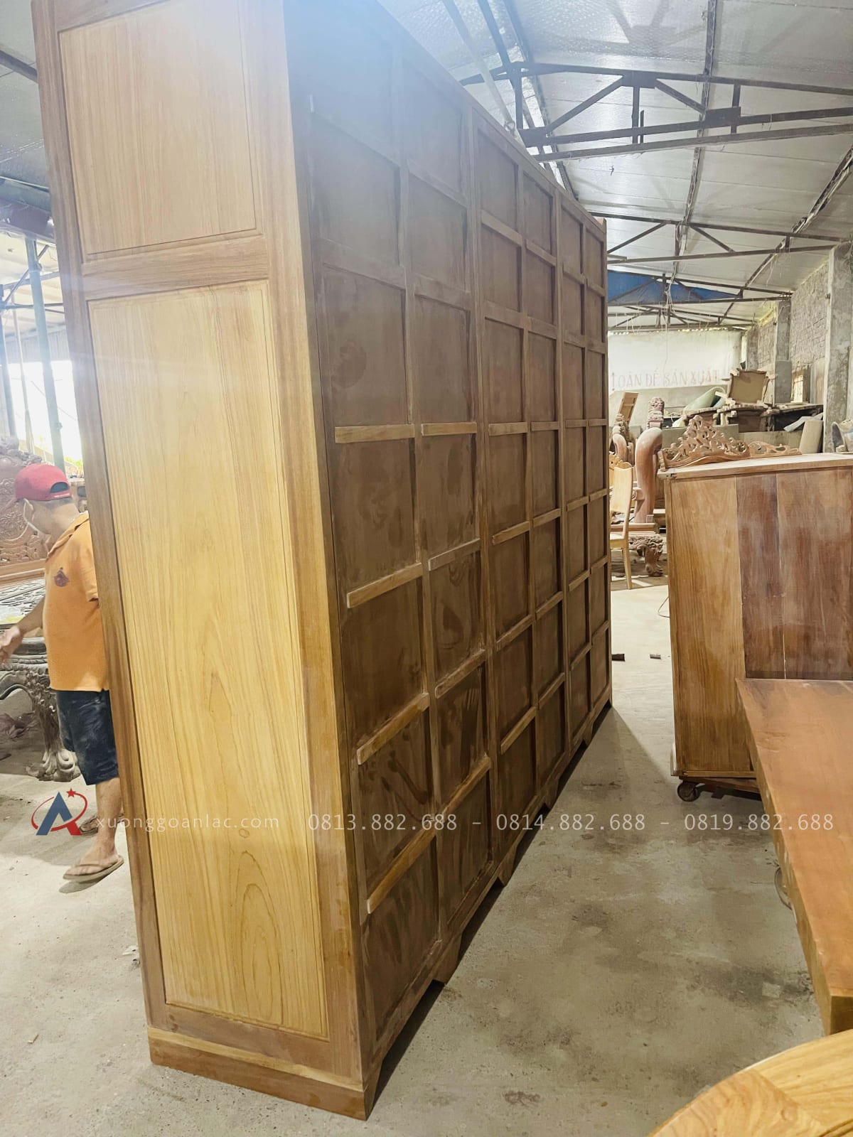 Bản mộc tủ quần áo gỗ gõ đỏ cao cấp 33 mặt hậu của tủ quần áo
