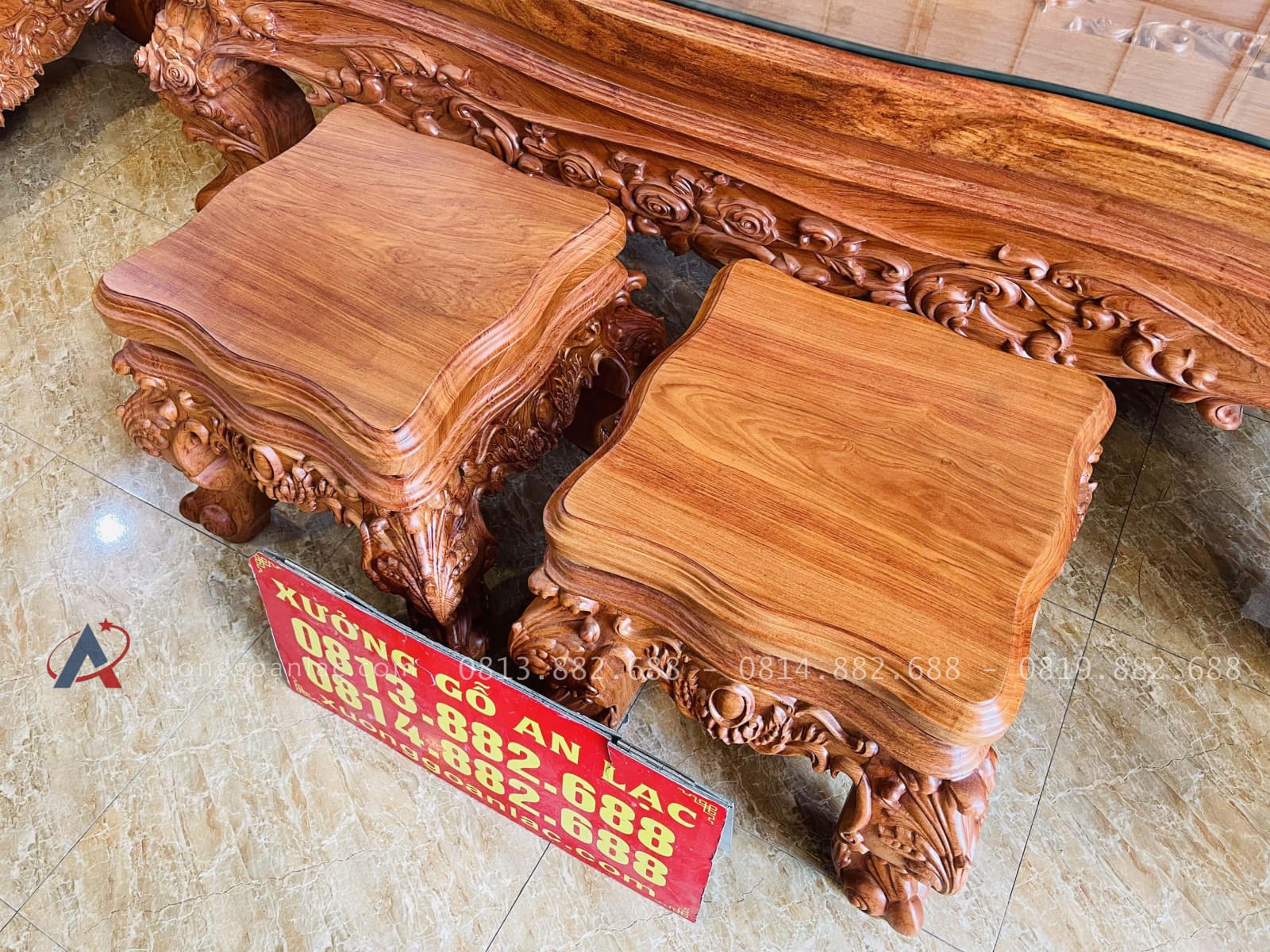 Mẫu bàn ghế hoàng gia nguyên khối 10 món gỗ hương đá (Chú Sang,Lộc Ninh) 59 bộ đôi đôn ngồi gỗ hương đá
