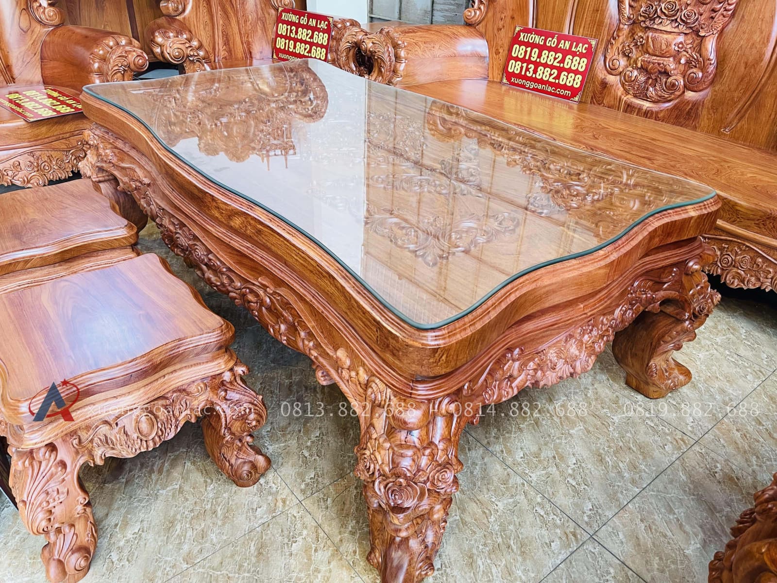 Mẫu bàn ghế hoàng gia nguyên khối 10 món gỗ hương đá (Chú Sang,Lộc Ninh) 44 bàn trà louis hoàng gia