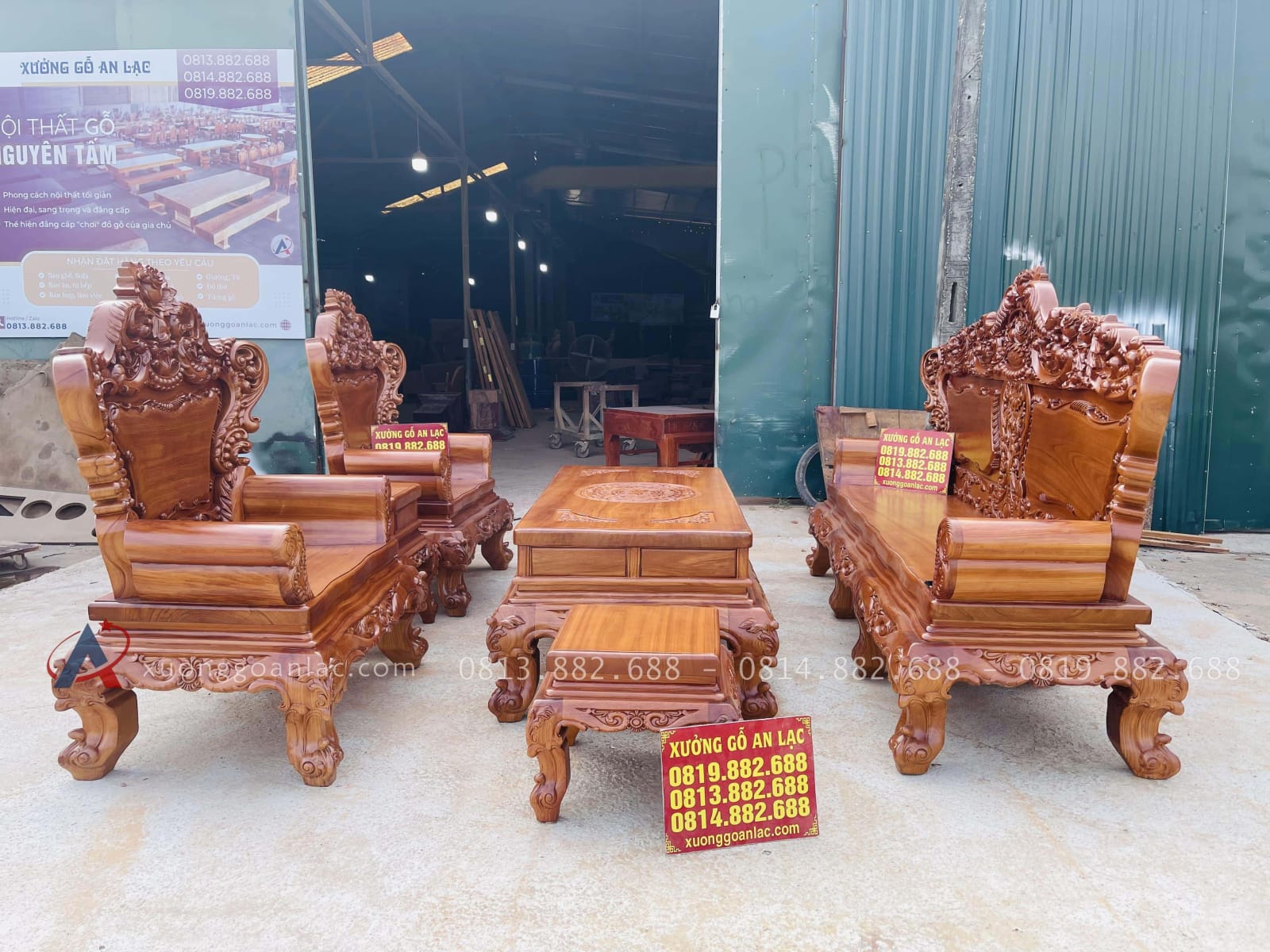 Bộ bàn ghế louis hoàng gia nguyên khối 6 món gỗ gõ đỏ của Chú Minh , Quy Nhơn 43 bộ sản phẩm còn có 2 ghế đơn louis
