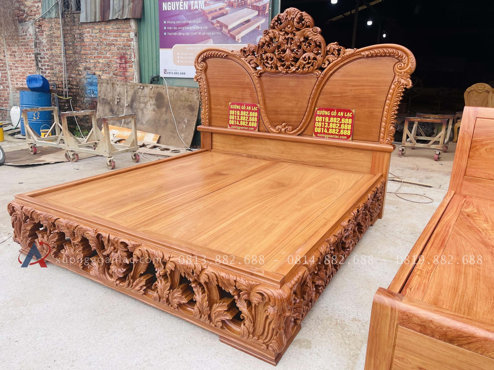 Siêu phẩm giường hoàng gia nguyên khối GAL-16 gỗ gõ đỏ cao cấp (Chị Hạnh, Hà Nội) 28 mẫu giường ngủ gỗ gõ đỏ