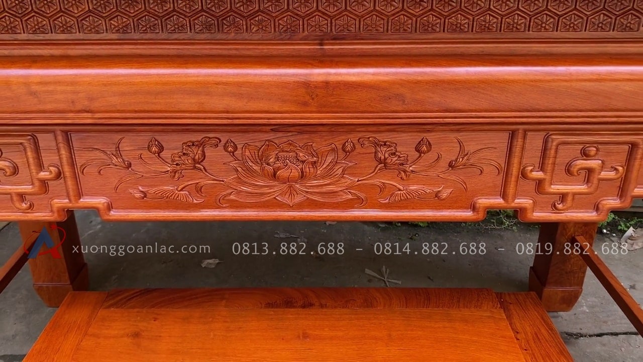 Bộ án gian thờ mẫu Triện Sen 2m17 (Thanh Hóa) 21 dạ tiền đục tranh hoa sen