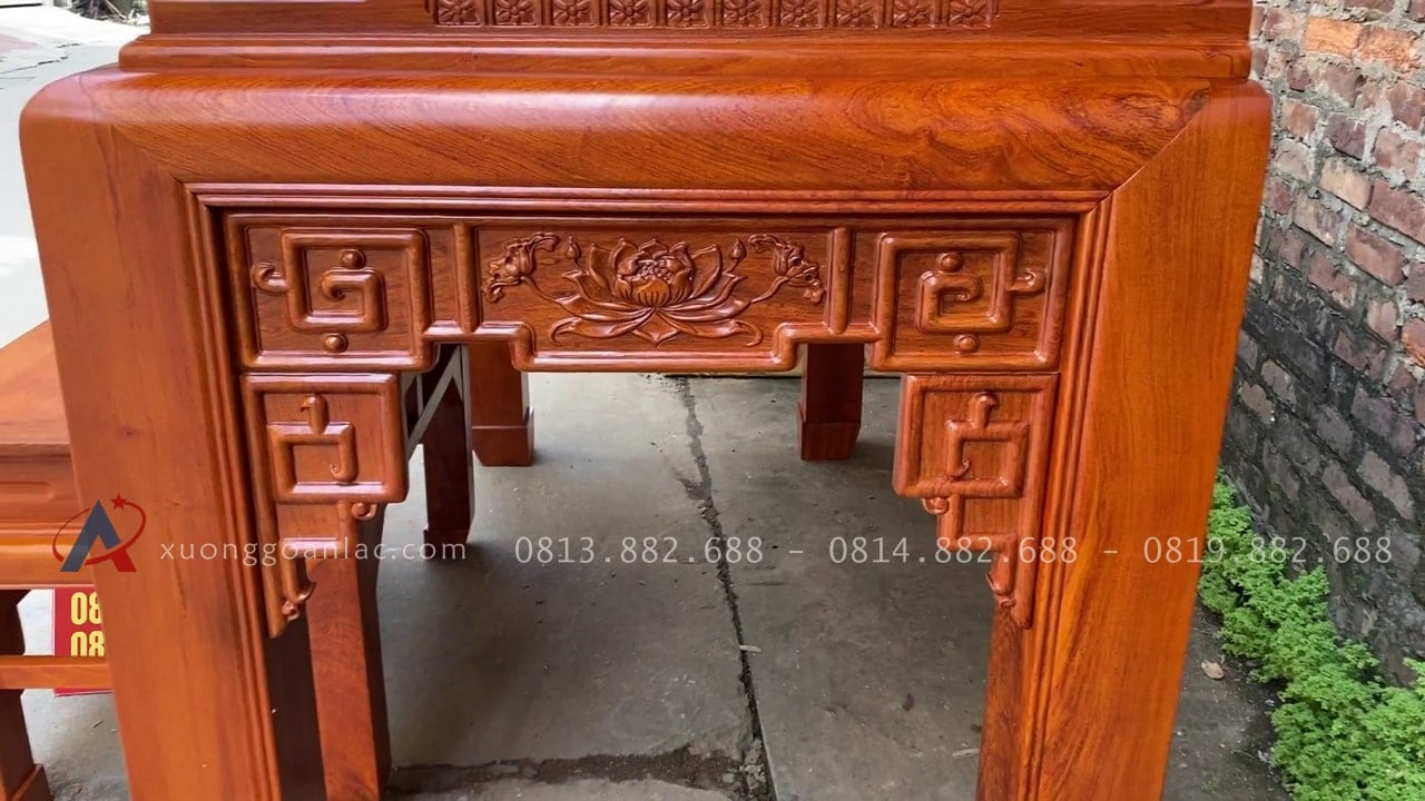 Bộ án gian thờ mẫu Triện Sen 2m17 (Thanh Hóa) 24 dạ hồi đục triện sen