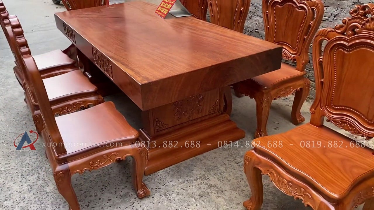 Bộ bàn ăn nguyên khối 8 ghế louis hoàng gia gỗ gõ đỏ (Anh Tiến, Gia Lâm) 18 mẫu bàn ăn nguyên khối gỗ gõ đỏ