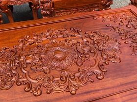 mẫu bàn trà đục hoa lá tây