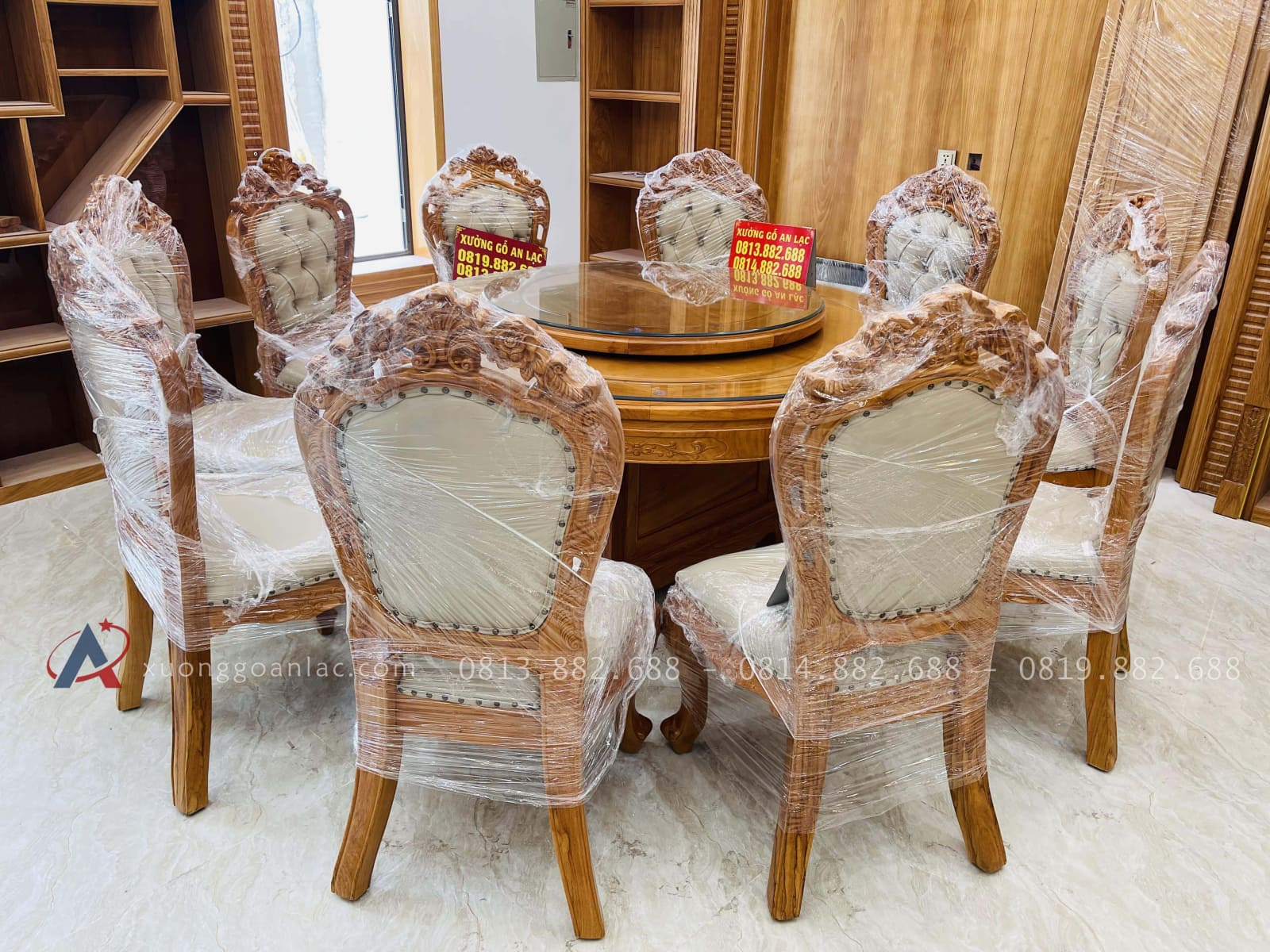 Bàn giao hoàn tất bộ bàn ăn tròn 10 ghế louis bọc đệm gỗ gõ đỏ (Anh Bắc, Hà Nội) 16 bàn giao bộ bàn ăn tròn 10 ghế louis bọc đệm gỗ gõ đỏ