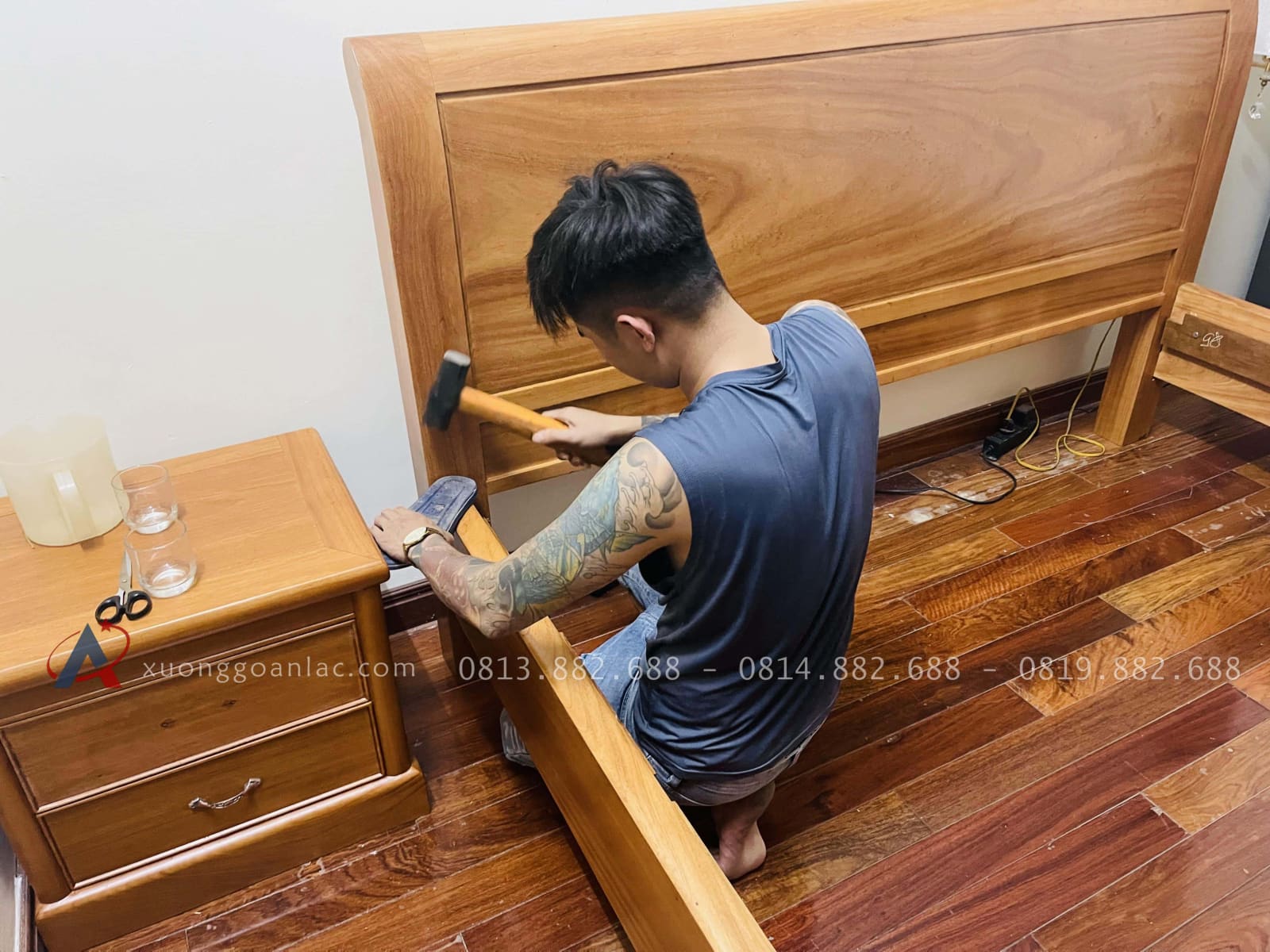 Bàn giao combo giường trơn và tủ quần áo gỗ gõ đỏ 39 combo giường ngủ và tủ quần áo gỗ gõ đỏ
