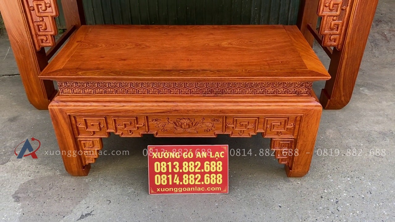 Bộ án gian mẫu Triện Sen 2m17 gỗ hương đá giao Ninh Hiệp 30 bàn cơm kích thước rộng rãi