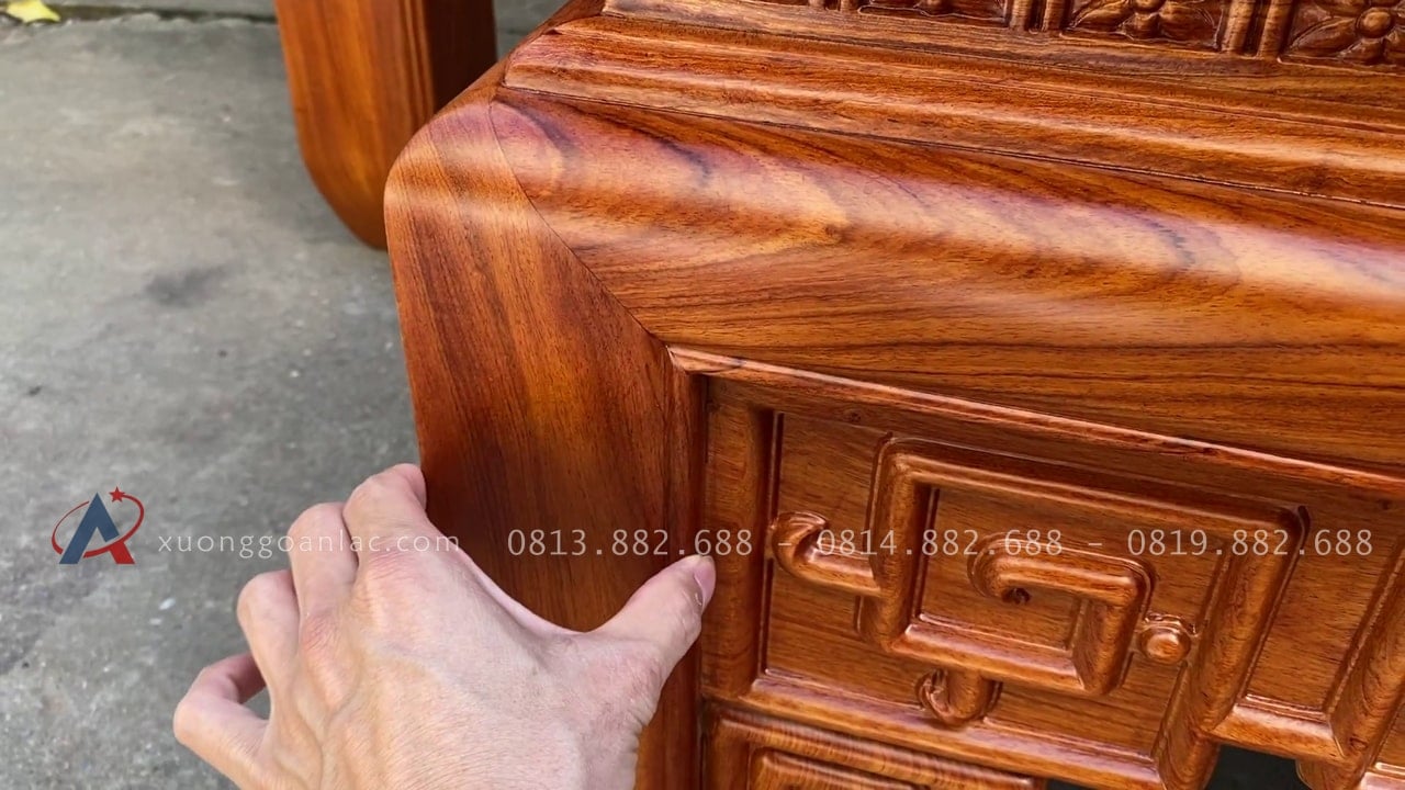 Bộ án gian mẫu Triện Sen 2m17 gỗ hương đá giao Ninh Hiệp 28 thiết kế chân án gian 14cm