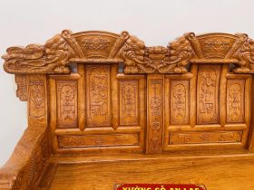 chương ghế đục đầu voi độc đáo