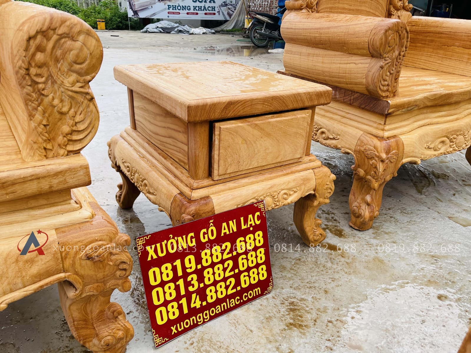 Bộ bàn ghế hoàng gia louis 10 món gỗ gõ đỏ ( Chú Quyền, Bình Định) 42 đôn kẹp gỗ gõ đỏ
