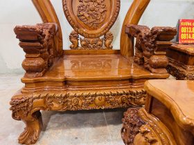 lòng ghế sâu rộng bóng mịn