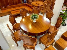 Bộ bàn tròn nguyên khối 8 ghế gỗ gõ đỏ cao cấp (Chú Trần, Khánh Hòa) 9 bàn tròn gỗ gõ nguyên khối