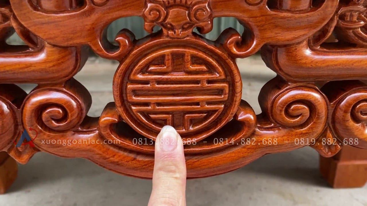 Cặp án gian thờ gỗ hương đá cao cấp 27 hình tượng dơi ngậm chữ Thọ