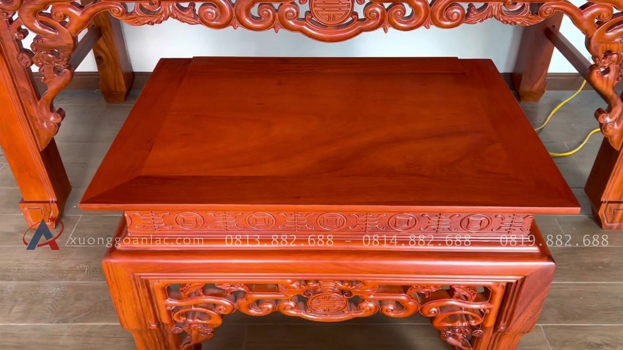 Combo phòng thờ gồm án gian + hoành phi câu đối gỗ gõ đỏ 15 bàn cơm gỗ gõ đỏ