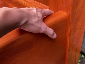 Combo giường ngủ chim trĩ + bàn phấn mẫu hoa hồng chất liệu gỗ gõ đỏ 20 giường ngủ hàng đóng mộng chắc chắn