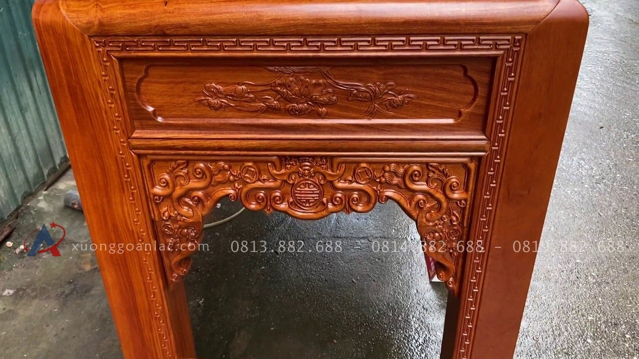 Combo giường ngủ mẫu chữ X gỗ gõ đỏ và án gian thờ mẫu như ý gỗ hương đá 39 hồi án gian được đục tỉa tinh xảo