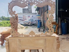 Cận cảnh hàng mộc bàn trang điểm hoàng gia cao cấp (Chị Thương, Ninh Bình) 15 mẫu bàn phấn tân cổ điển