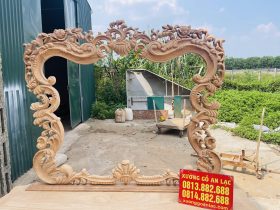 Cận cảnh hàng mộc bàn trang điểm hoàng gia cao cấp (Chị Thương, Ninh Bình) 16 khung gương kích thước lớn