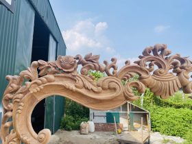 Cận cảnh hàng mộc bàn trang điểm hoàng gia cao cấp (Chị Thương, Ninh Bình) 19 họa tiết hoa hồng đục tay tinh xảo
