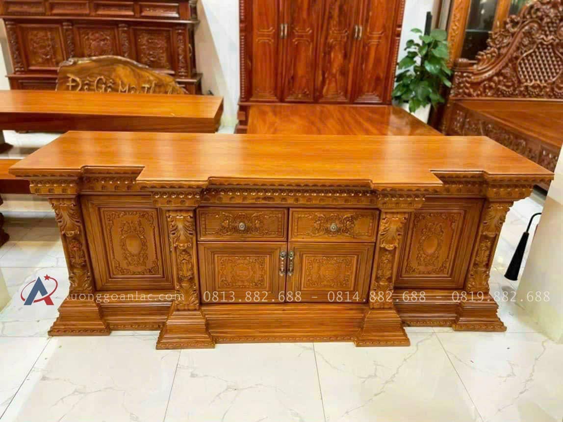 Kệ tivi tân cổ điển gỗ gõ đỏ VIP (Chú Lợi, Hà Nội) 11 kệ tivi mặt phằng trơn bóng mịn