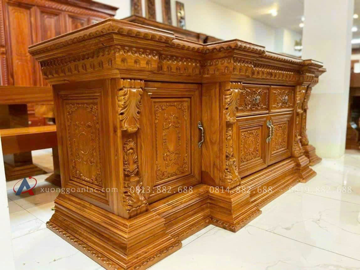 Kệ tivi tân cổ điển gỗ gõ đỏ VIP (Chú Lợi, Hà Nội) 13 toàn bộ phần mặt tiền và hồi kệ đều đục tỉa họa tiết tinh xảo