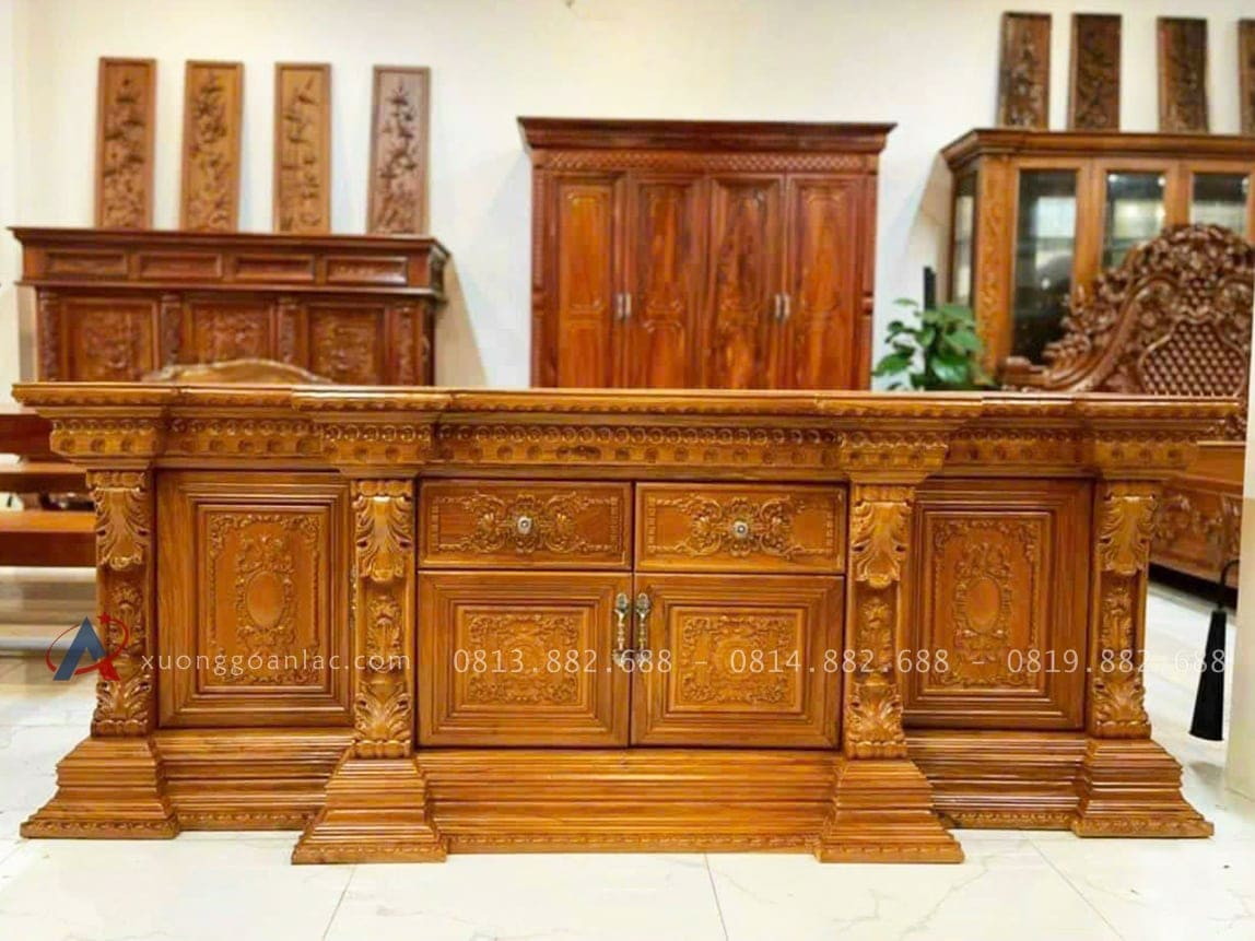 Kệ tivi tân cổ điển gỗ gõ đỏ VIP (Chú Lợi, Hà Nội) 14 mẫu kệ tivi louis hoàng gia