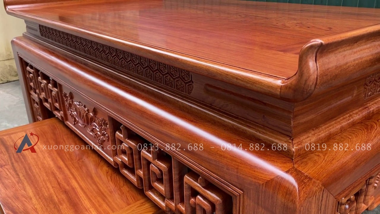 Mẫu án gian thờ Triện Sen 1m97 (Long Biên - Hà Nội) 22 mặt án gian thiết kế uốn cong 2 đầu