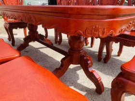 Bộ bàn ăn chữ nhật bo góc 10 ghế hồng hạt gỗ hương đá (Chú Thế, Cần Thơ) 20 hệ chân ghế 2 trụ chắc chắn