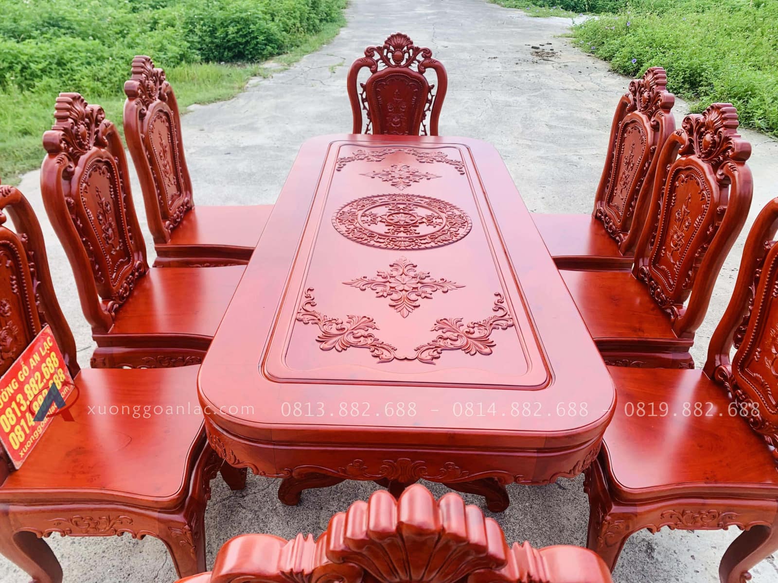 Bộ bàn ăn chữ nhật bo góc 8 ghế hồng hạt gỗ hương đá (Anh Minh, Bắc Ninh) 26 thiết kế bàn chữ nhật