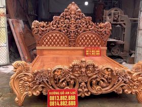 mẫu giường ngủ louis hoàng gia nguyên khối gỗ gõ đỏ siêu vip