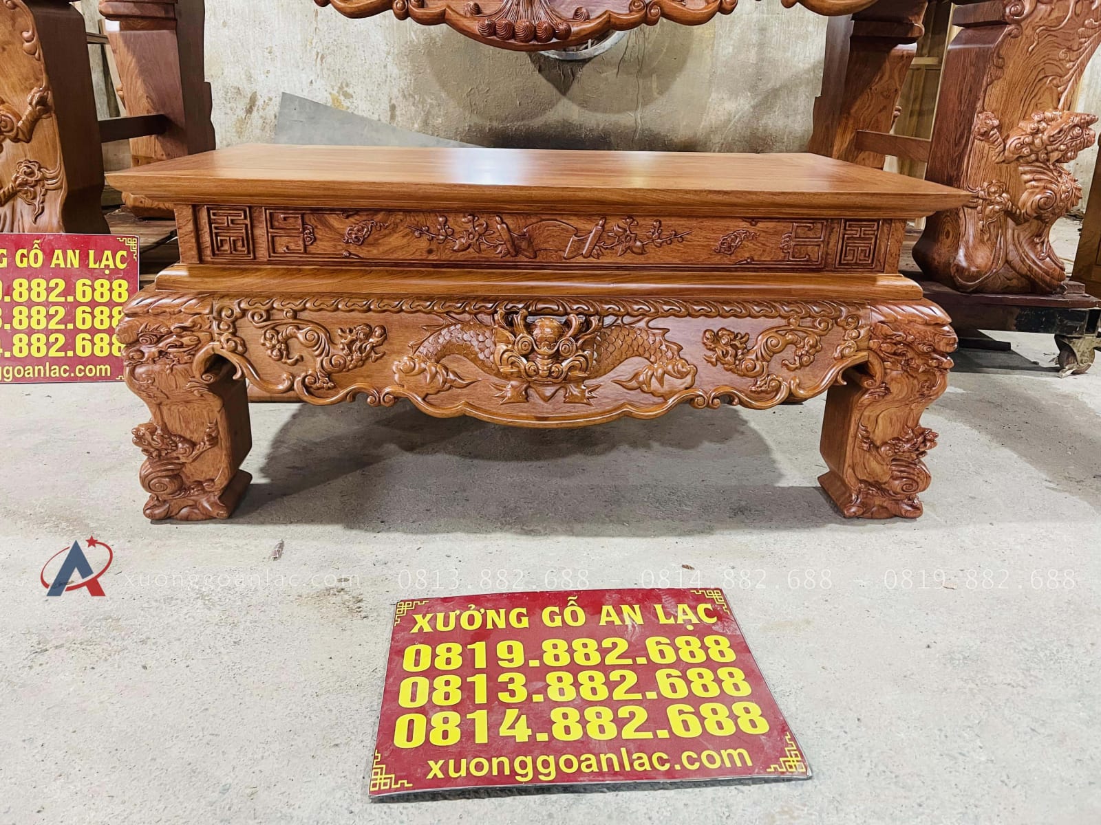 Mẫu sập thờ tứ linh nhị cấp gỗ hương đá giao Gia Lâm 45 bàn cơm gỗ hương đá